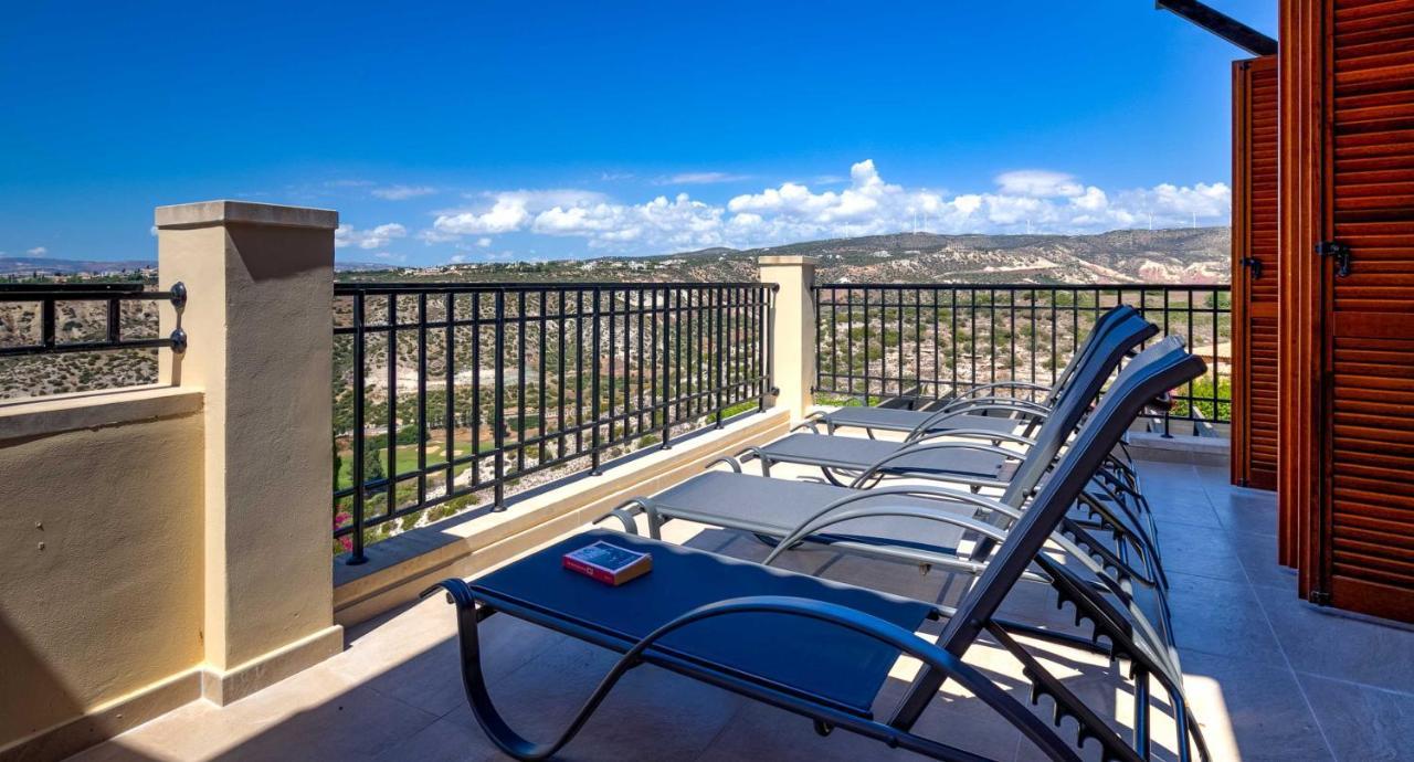 Modern Apartment Nz11 Large Balconies With Sea And Mountain Views Kouklia Luaran gambar